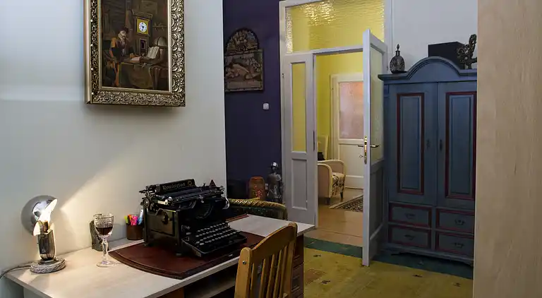 Atemberaubendes Apartment mit 2 Doppelzimmern im Zentrum von