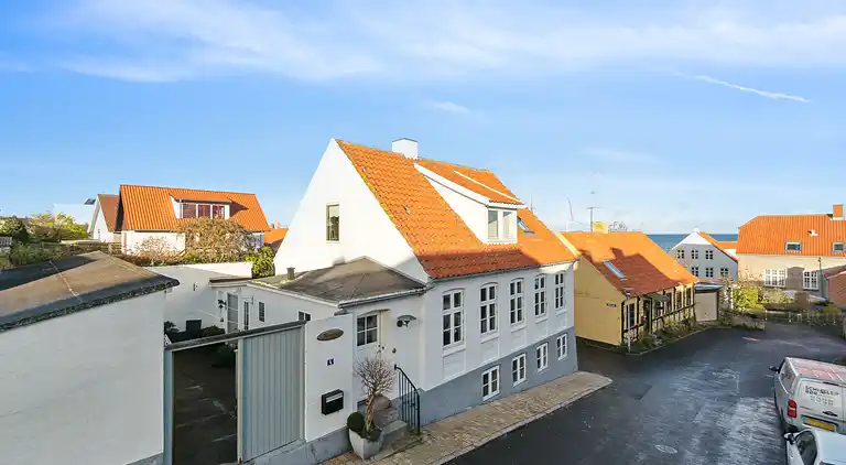 Ferienwohnung am Hafen mit Terrasse und Schuppen