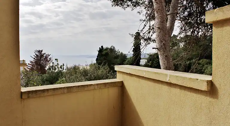 Apartment in old building