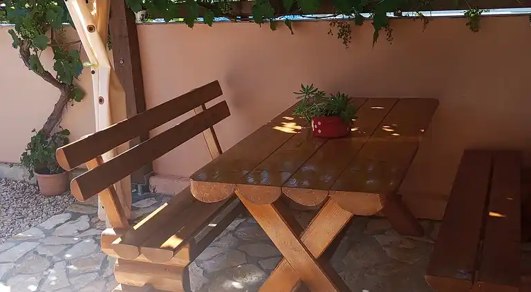 One bedroom apartment near beach Neviđane, Pašman