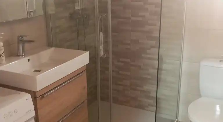 One bedroom apartment near beach Neviđane, Pašman