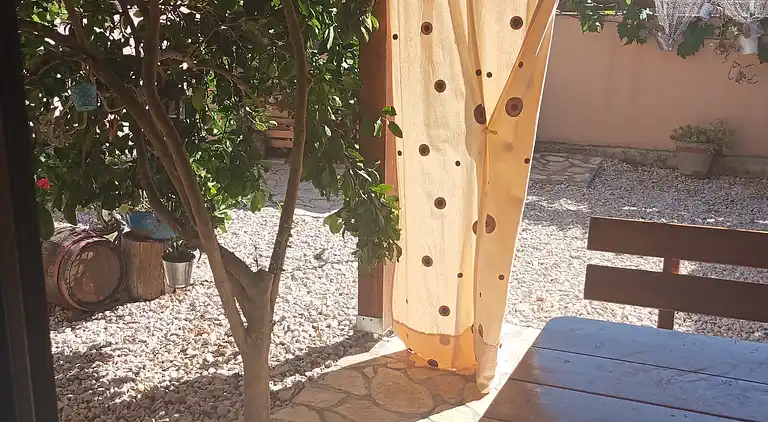 One bedroom apartment near beach Neviđane, Pašman