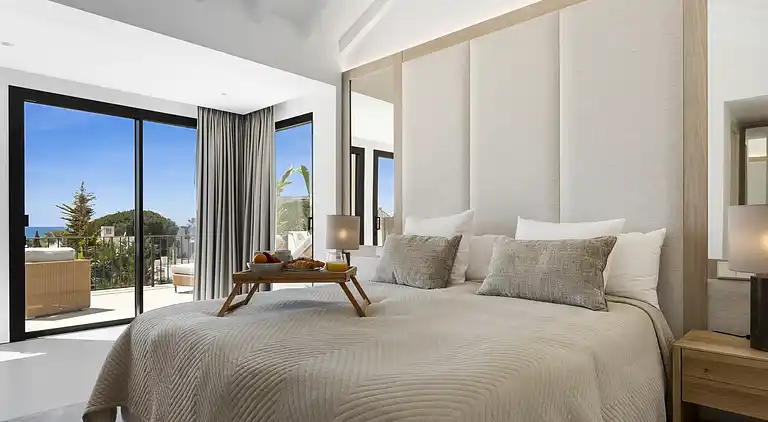 Beautiful Beach side Villa Marbella