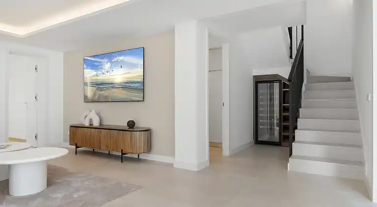 Beautiful Beach side Villa Marbella