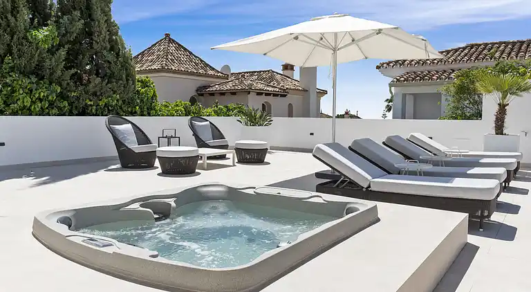 Beautiful Beach side Villa Marbella