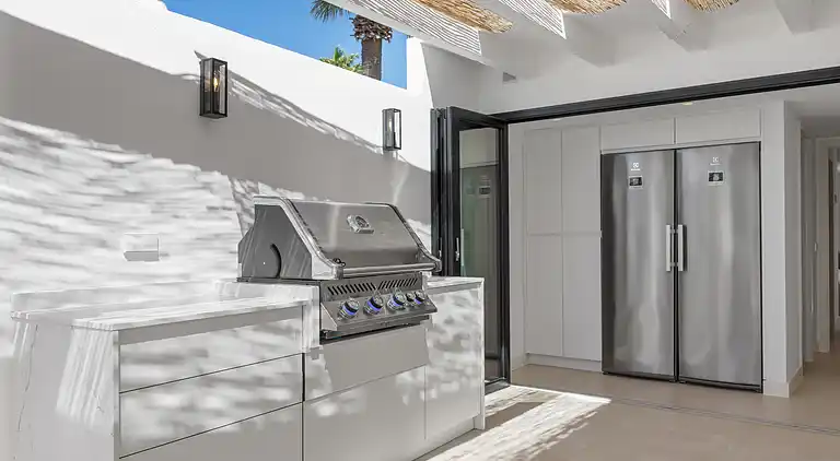 Beautiful Beach side Villa Marbella