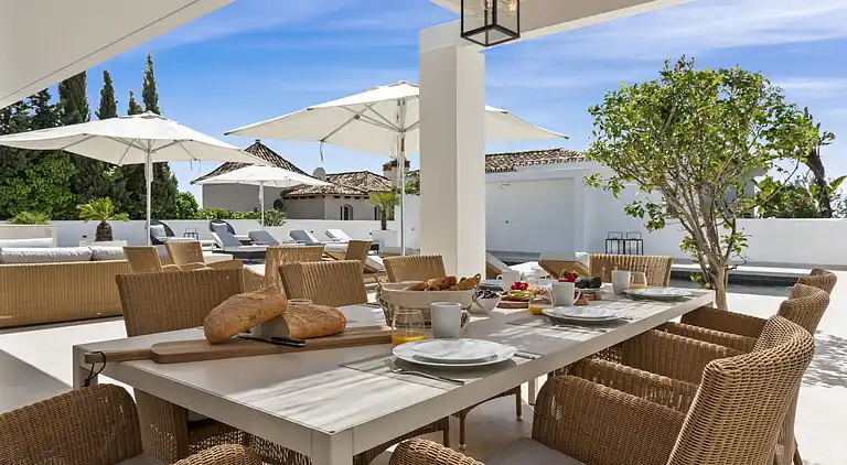 Beautiful Beach side Villa Marbella