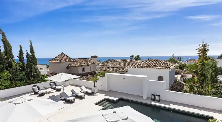 Beautiful Beach side Villa Marbella