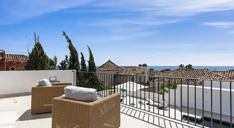 Beautiful Beach side Villa Marbella