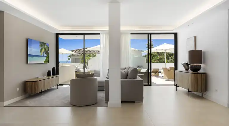 Beautiful Beach side Villa Marbella