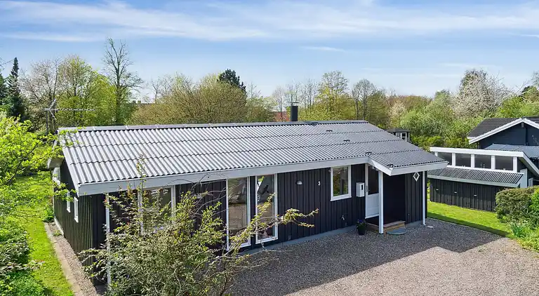 Sommerhus i naturskønt område