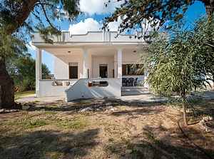 Villa Acqua Azzurra mit privatem Parkplatz und Klima