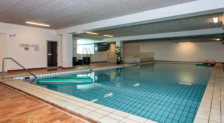 3 room,ground floor or 1.,Premium