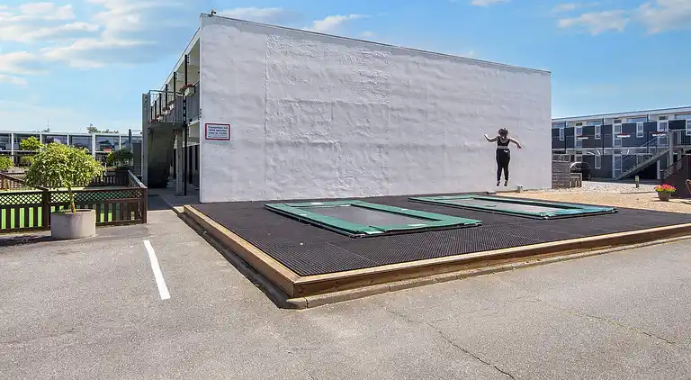 3 room,ground floor or 1.,Premium