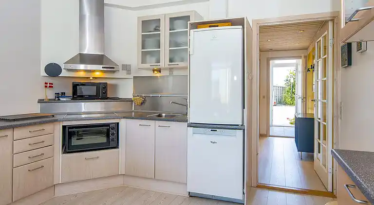 2 room,ground floor,Premium