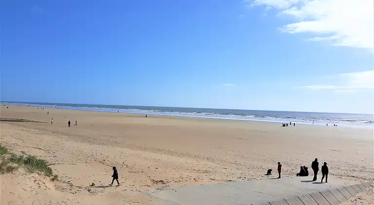 Mobile home near the beaches