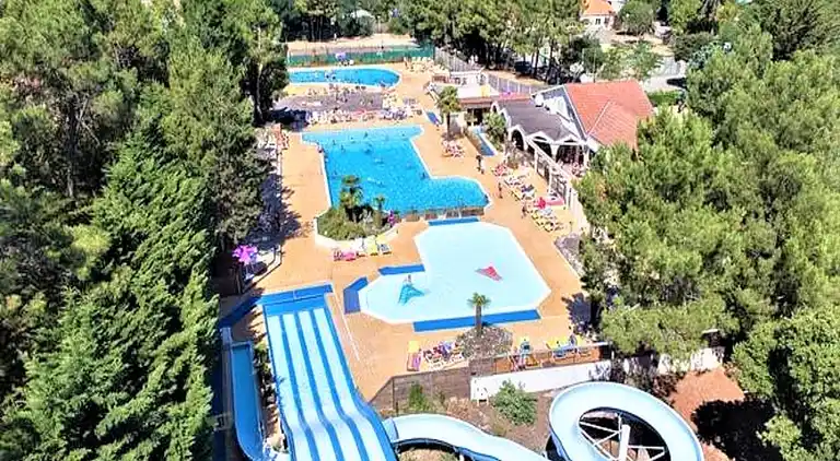 Mobile home near the beaches