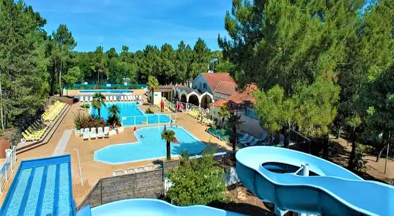 Mobile home near the beaches