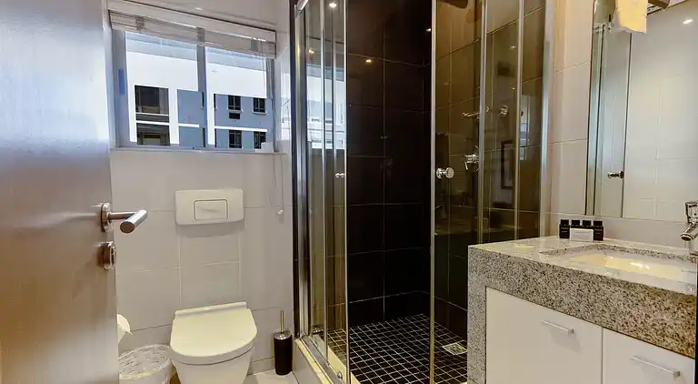 De Waterkant Studio Apartment - Feel like home!