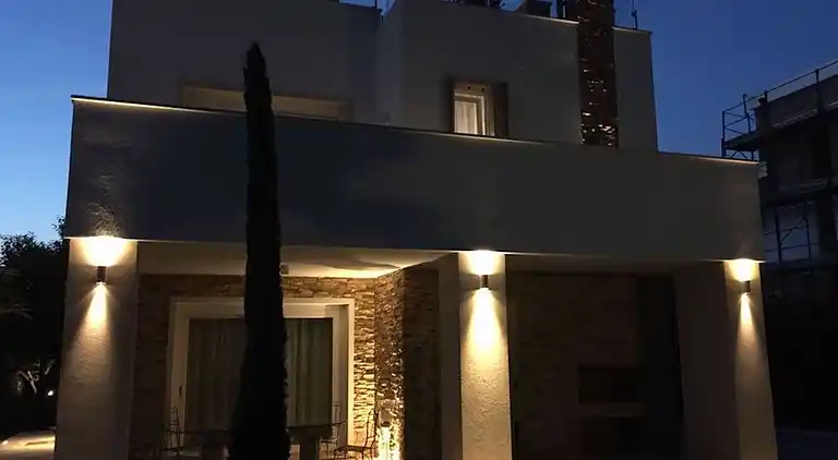 Wunderschöne moderne Villa in Albarella bei Beahost