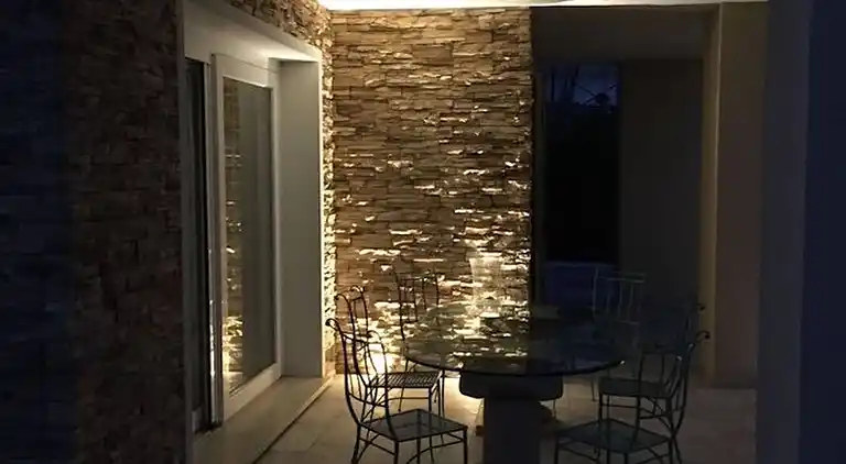 Wunderschöne moderne Villa in Albarella bei Beahost