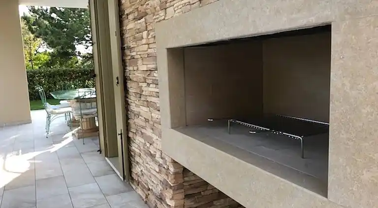 Wunderschöne moderne Villa in Albarella bei Beahost