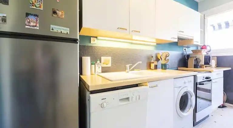 Apartment in Californie Pézou