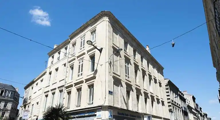 Apartment in Downtown