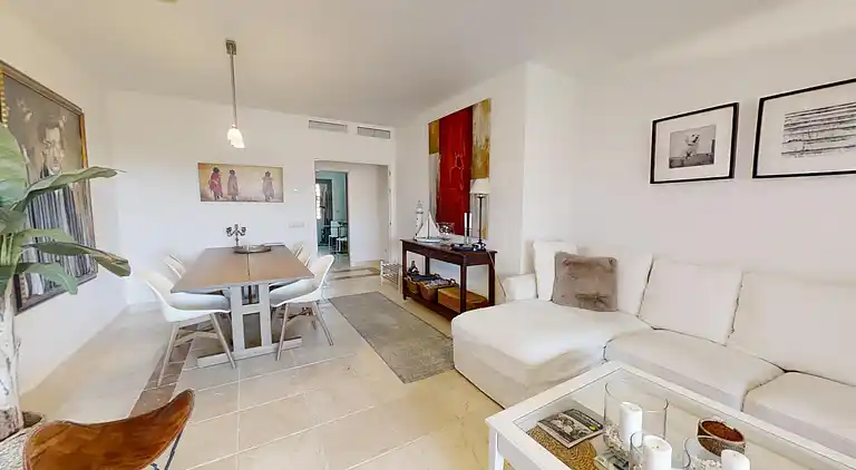  Luksuslejlighed med spa i Marbella