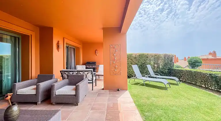 Luksuslejlighed med spa i Marbella
