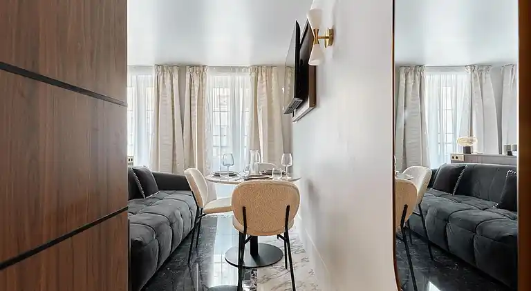 Apartment in Palais-Royal