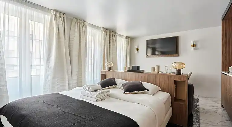 Apartment in Palais-Royal