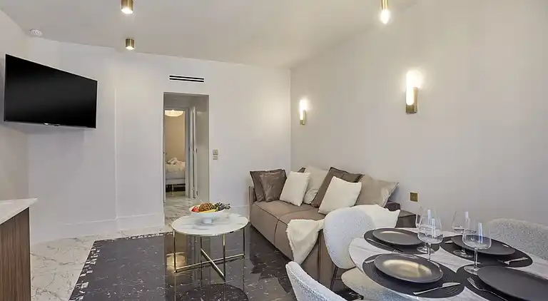 Apartment in Palais-Royal