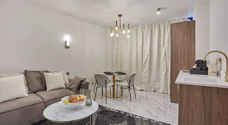 Apartment in Palais-Royal