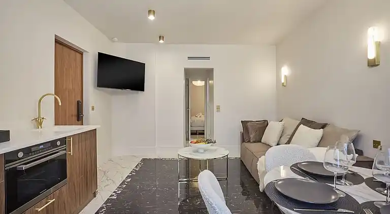 Apartment in Palais-Royal