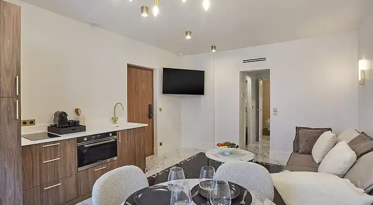 Apartment in Palais-Royal