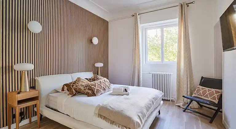 Apartment in Madeleine