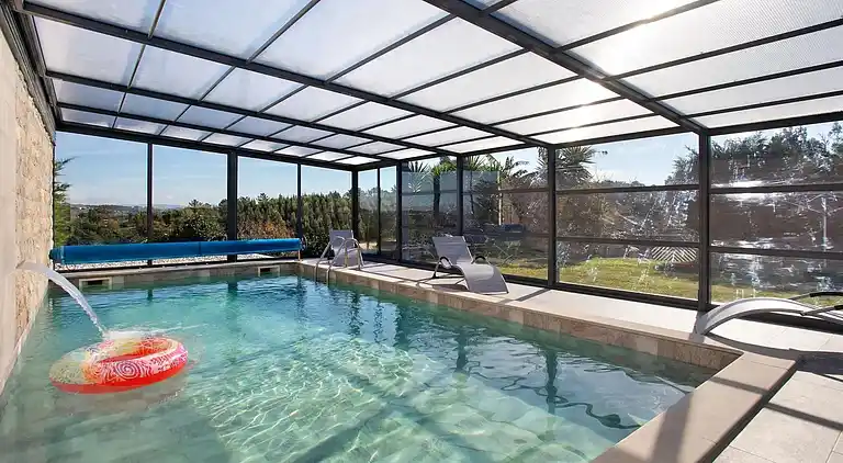 Villa i Salir de Matos