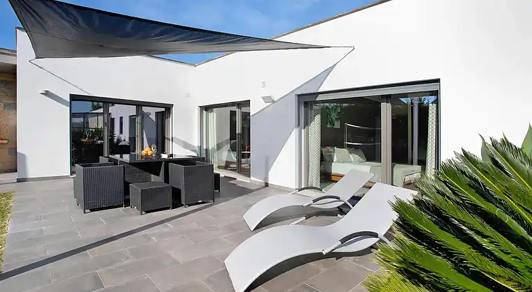 Villa i Salir de Matos