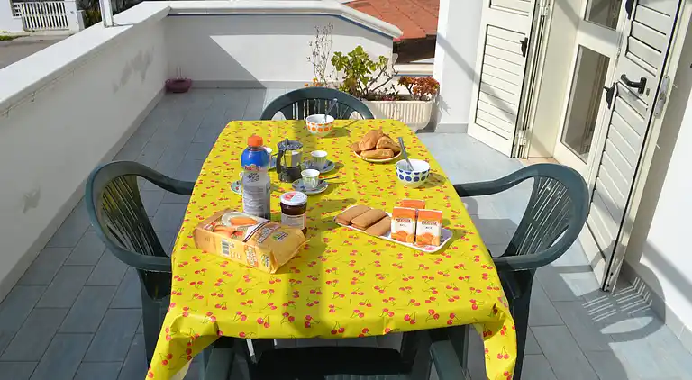 Ferienhaus mit Grill und Parkplatz und ganz in der Nähe des