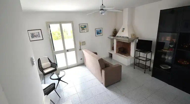 Charming Holiday Home Near The Beach With A Terrace, Pets