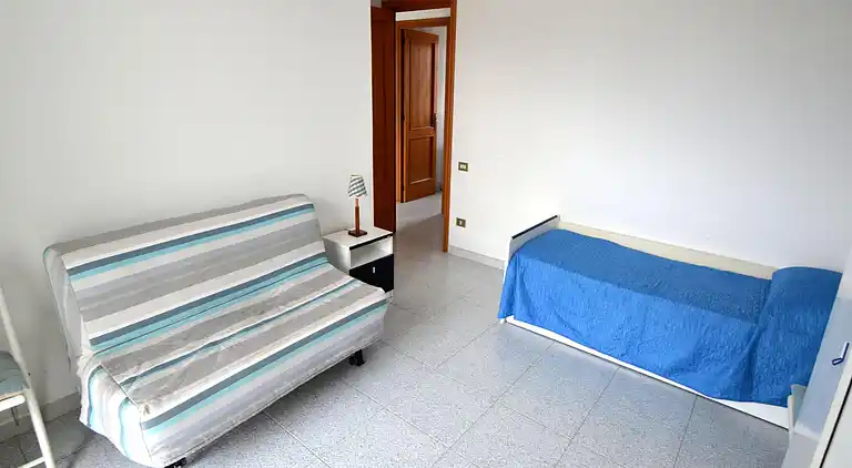 Charming Holiday Home Near The Beach With A Terrace, Pets