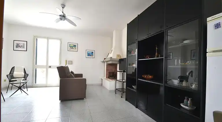 Charming Holiday Home Near The Beach With A Terrace, Pets