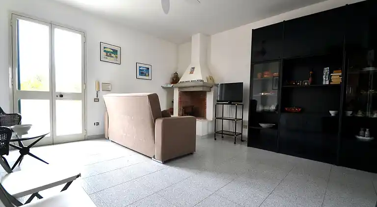 Charming Holiday Home Near The Beach With A Terrace, Pets