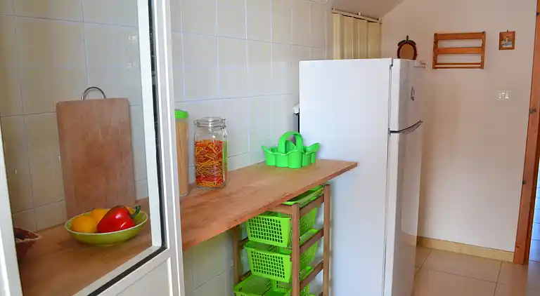 Zweistöckiges Haus in San Foca mit Außenbereichen und