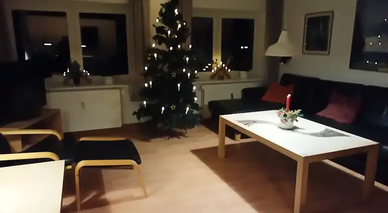 Große Ferienwohnung mit Meerblick in Strandnähe