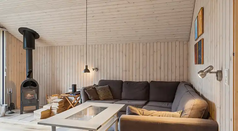 Hyggeligt sommerhus tæt på badestrand