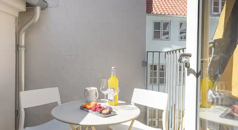 Regent 6- Gemütliches 1-Zimmer-Apartment mit Terrasse im