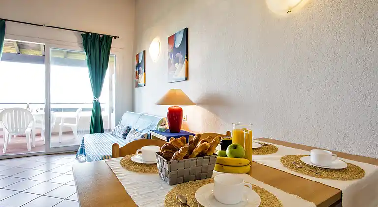 Marina Corsa Residence - Wohnung 4 Personen am Meer