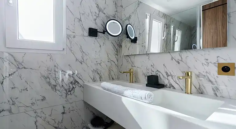 Apartment in Palais-Royal